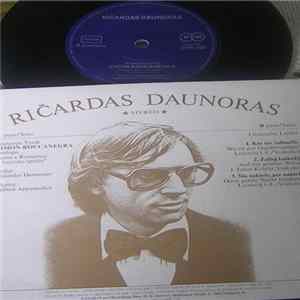 Download Ričardas Daunoras - Simon Boccanegra / Litauische Lieder