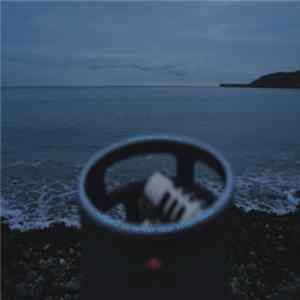 Download widokzokna - ocean plays with stones in newlyn