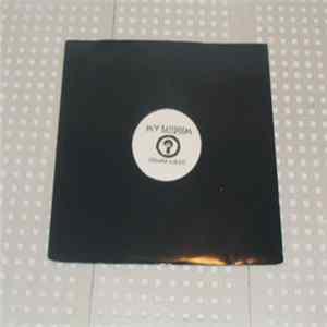 Download Unknown Artist - My Bassroom / Back To The French