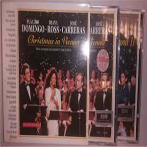 Download Plácido Domingo · Diana Ross · José Carreras, Dionne Warwick - Christmas In Vienna