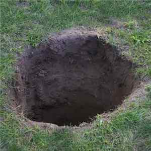 Download Kieran Daly - Kieran In A Hole