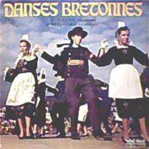 Download Lily Guilloux, Son Ensemble Et Yann Le Saux - Danses Bretonnes Vol.1