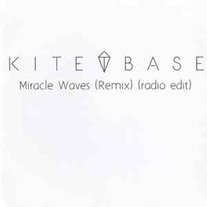 Download Kite Base - Miracle Waves