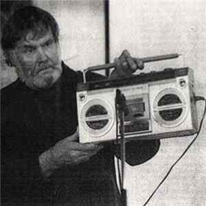 Download Lörsson - Pariskunta Vietti Yönsä Putkassa Ja Pääsi Eilen Kuulustelujen Jälkeen Kotiinsa Kuuntelemaan Musiikkia
