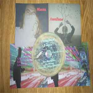 Download FreeDoom - 3 Singles