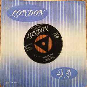 Download Johnny Cash & The Tennessee Two - Next In Line/Don't Make Me Go