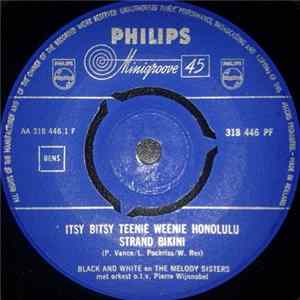 Download Black And White En The Melody Sisters - Itsy Bitsy Teenie Weenie Honolulu Strandbikini