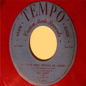 Download Ben Light - I'm Nobody's Sweetheart Now / Put Your Arms Around Me, Honey