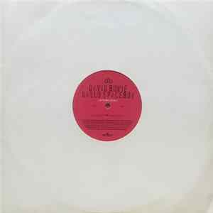 Download David Bowie - Hallo Spaceboy