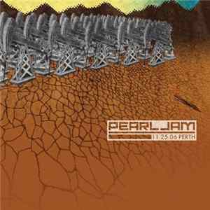 Download Pearl Jam - 11.25.06 Perth