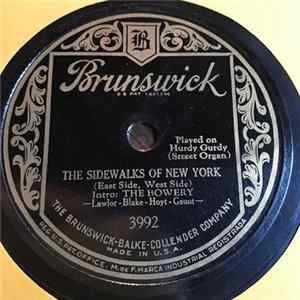Download Unknown Artist - The Sidewalks Of New York (East Side West Side) / Medley Of Old Timers