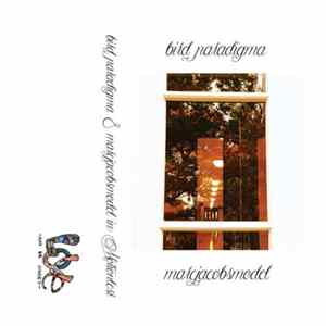 Download Bird Paradigma & marcjacobsmodel - Motionless