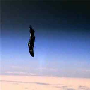 Download SSTGFLS J222557+601148 - Black Night Satellite