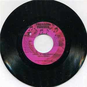 Download Johnny Diamond - Music Is The Reason