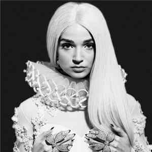 Download Poppy - Fashion After All