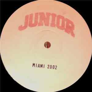 Download Minimal Funk / Foremost Poets - Definition Of House / Moonraker