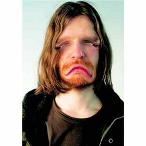 Download Aphex Twin - 2 Tran 1