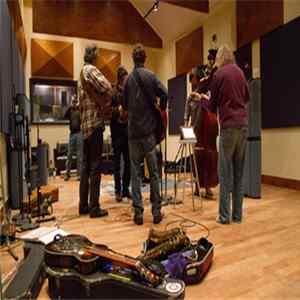 Download Railroad Earth - Folkadelphia Session 2​/​15​/​2014
