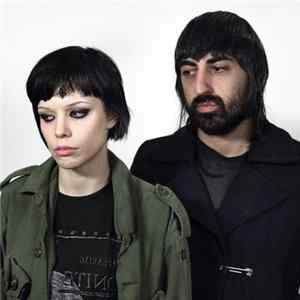 Download Crystal Castles Feat. Robert Smith - Not In Love